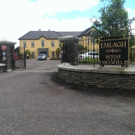 Emlagh House Guest house 5*