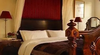 게스트하우스 Emlagh House 딩글